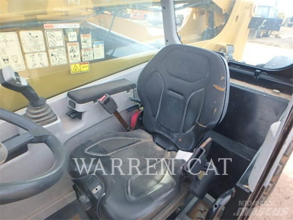 CAT TL642D Kurottajat