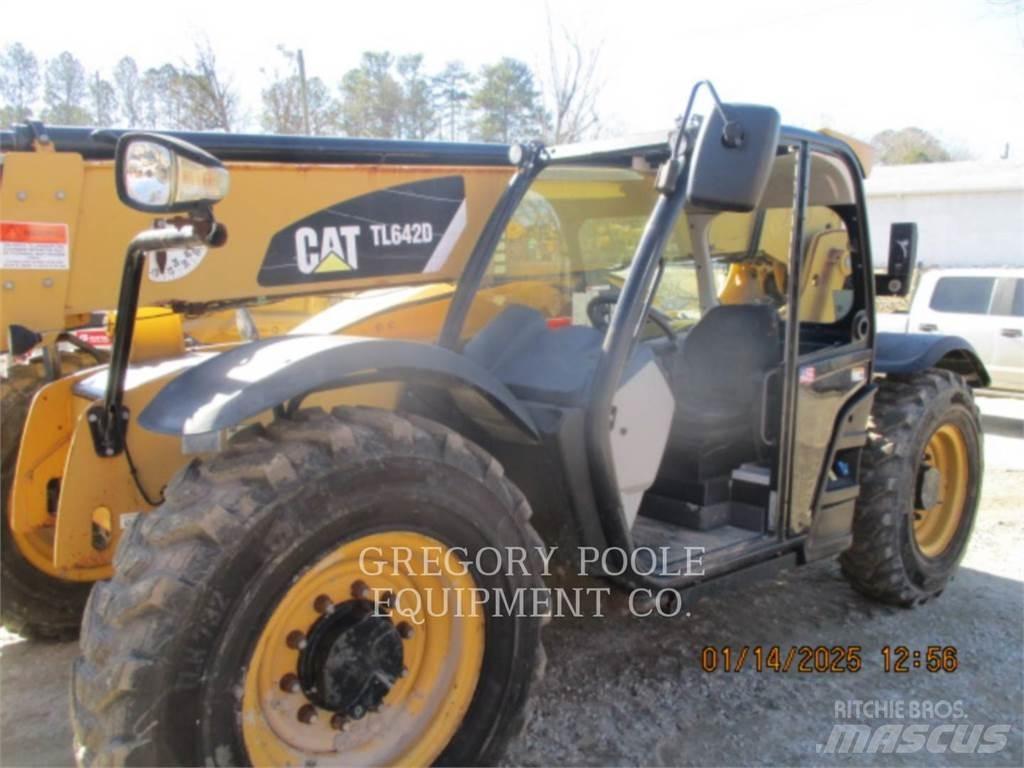 CAT TL642D Kurottajat