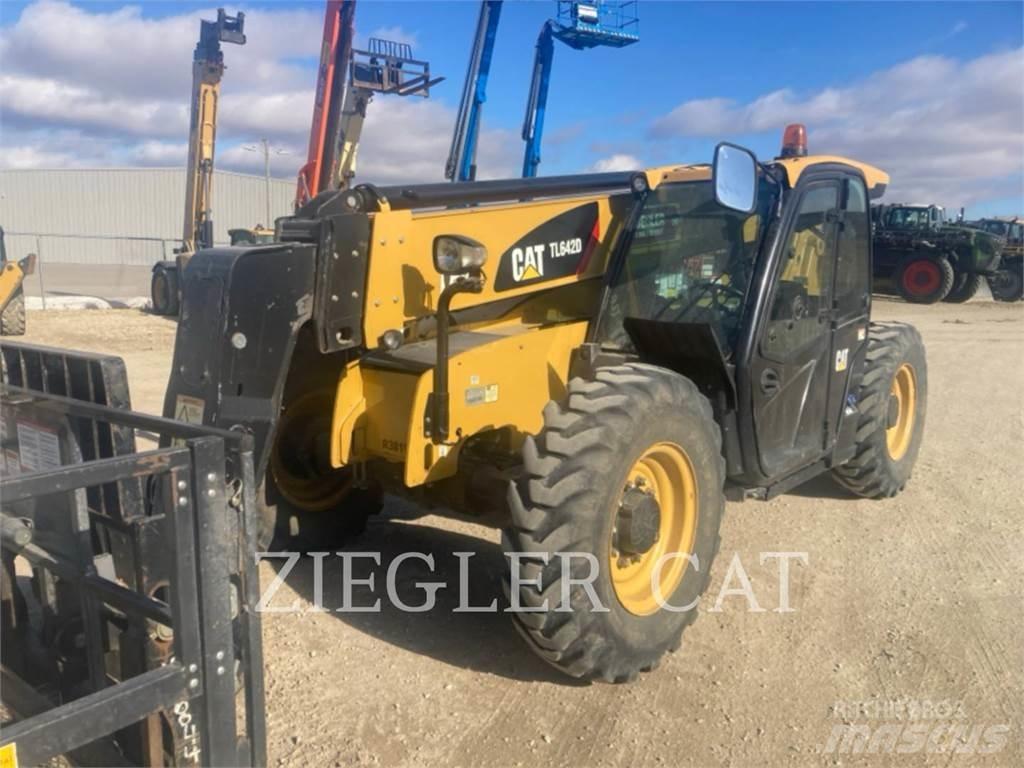 CAT TL642D Kurottajat