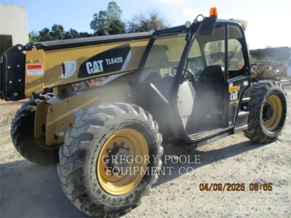 CAT TL642D Kurottajat