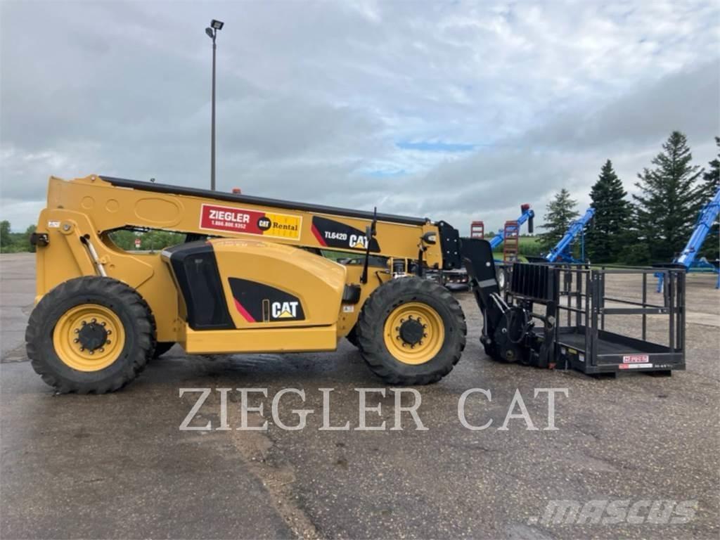 CAT TL642D Kurottajat