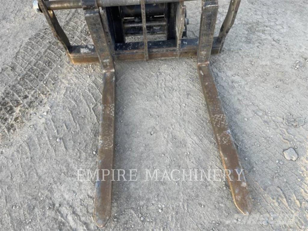 CAT TL642D Kurottajat