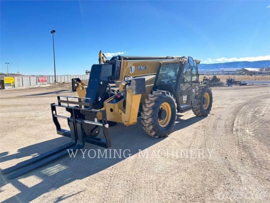 CAT TL943 Kurottajat