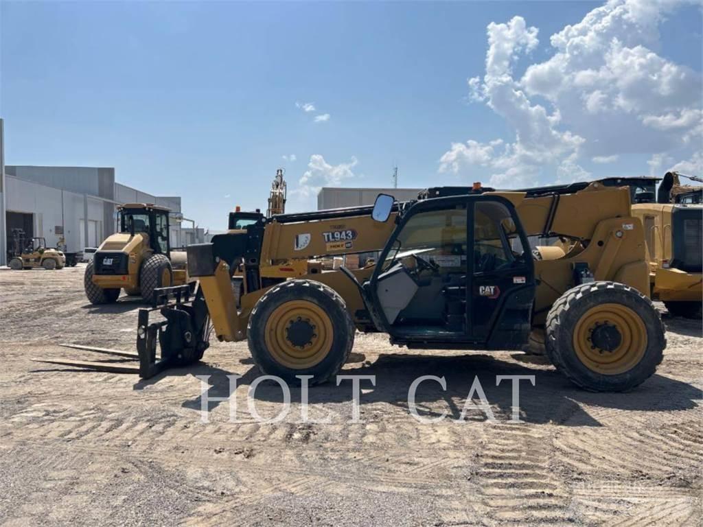 CAT TL943 Kurottajat