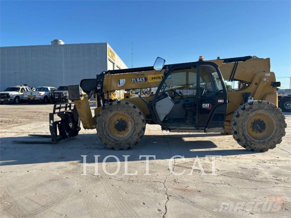 CAT TL943 Kurottajat