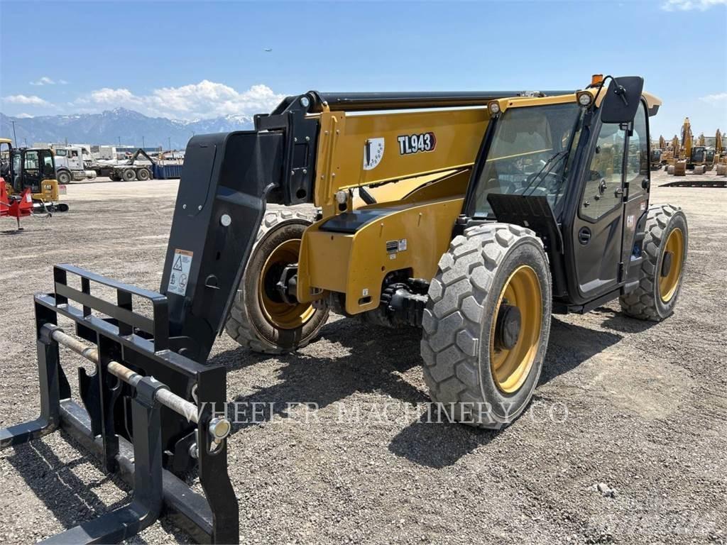CAT TL943 CB Kurottajat