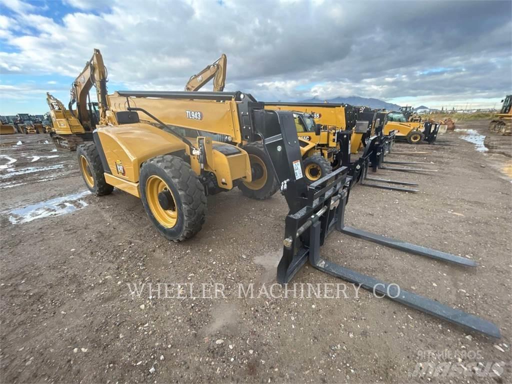 CAT TL943 CB Kurottajat