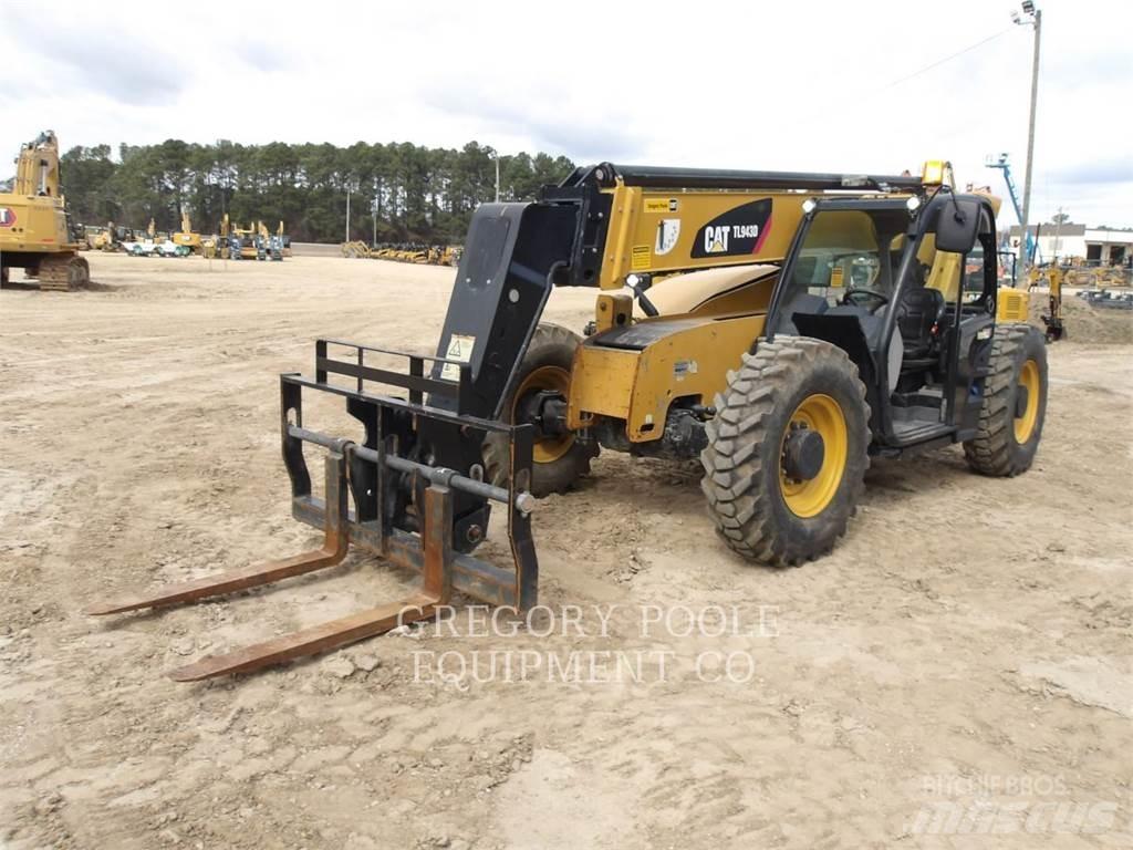 CAT TL943D Kurottajat