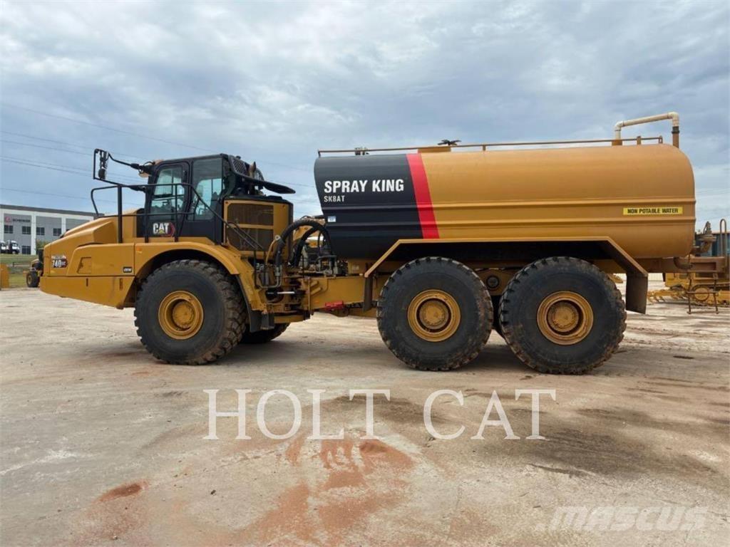 CAT W00 740 Säiliöautot
