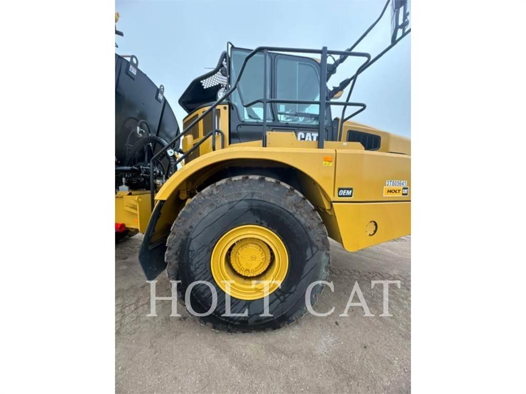 CAT W00 740GC Säiliöautot