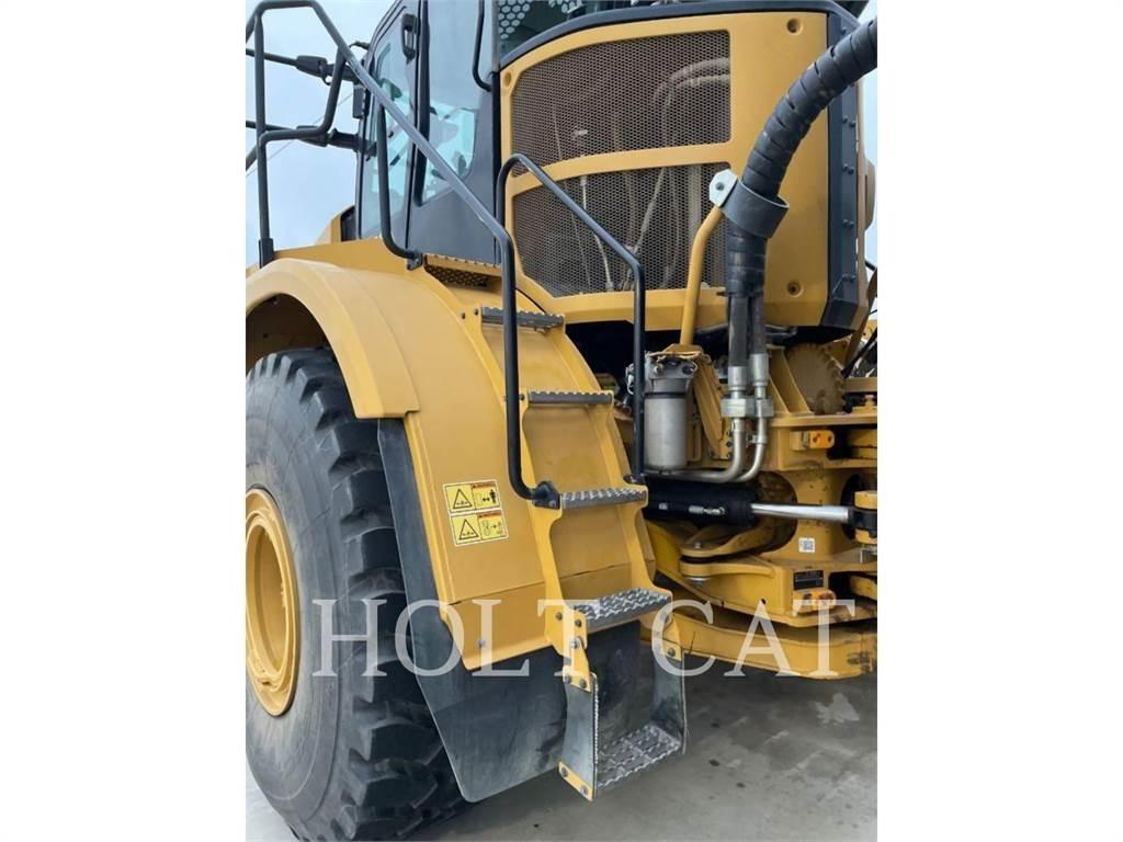 CAT W00 740GC Säiliöautot