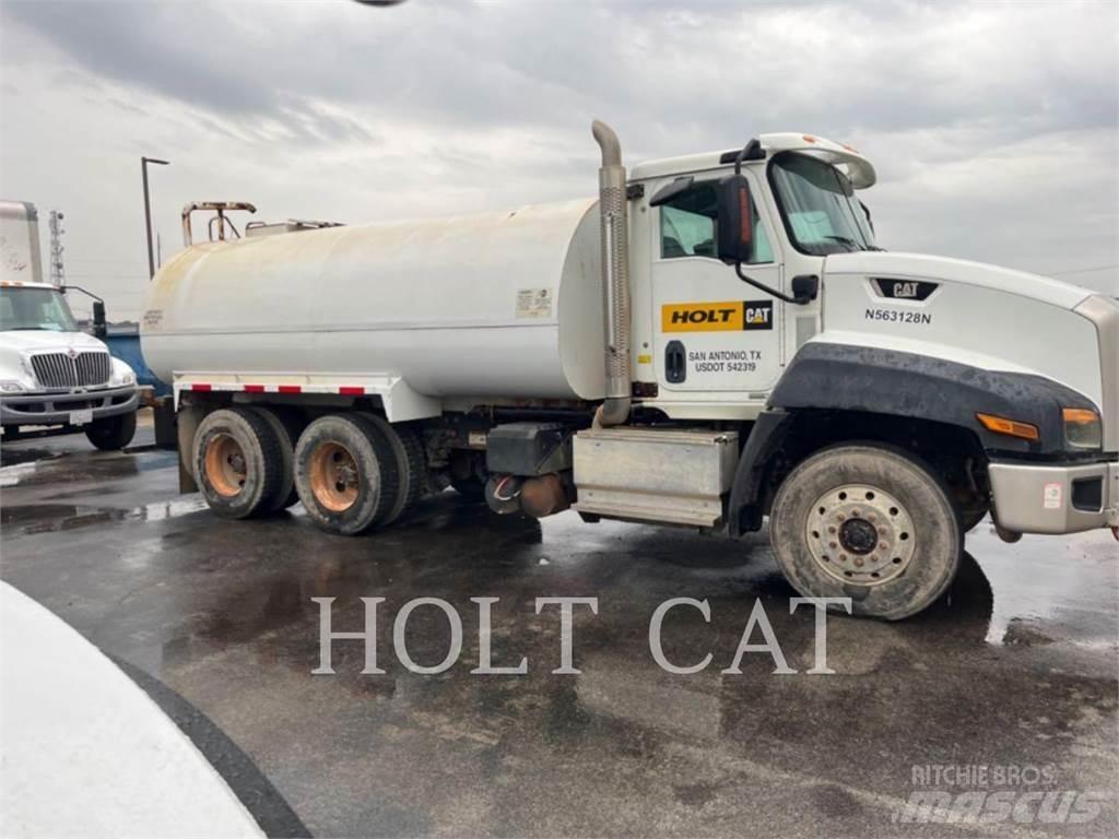 CAT WATER 4000 Säiliöautot