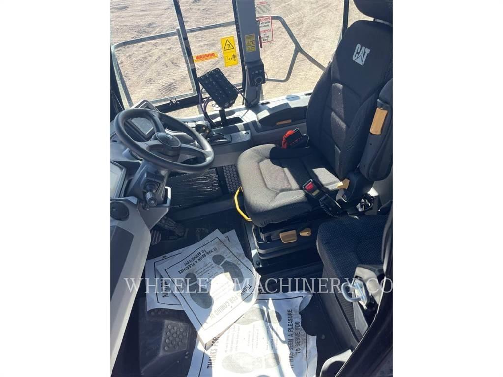 CAT WT 740 GC Säiliöautot
