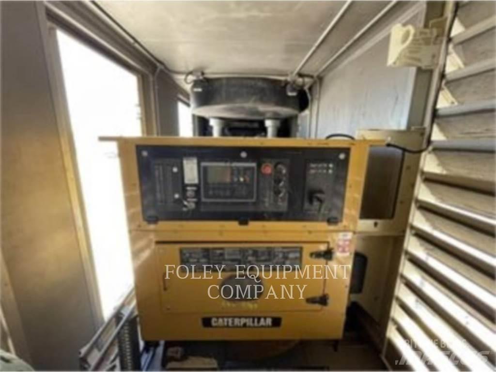 CAT XQ800 Muut generaattorit