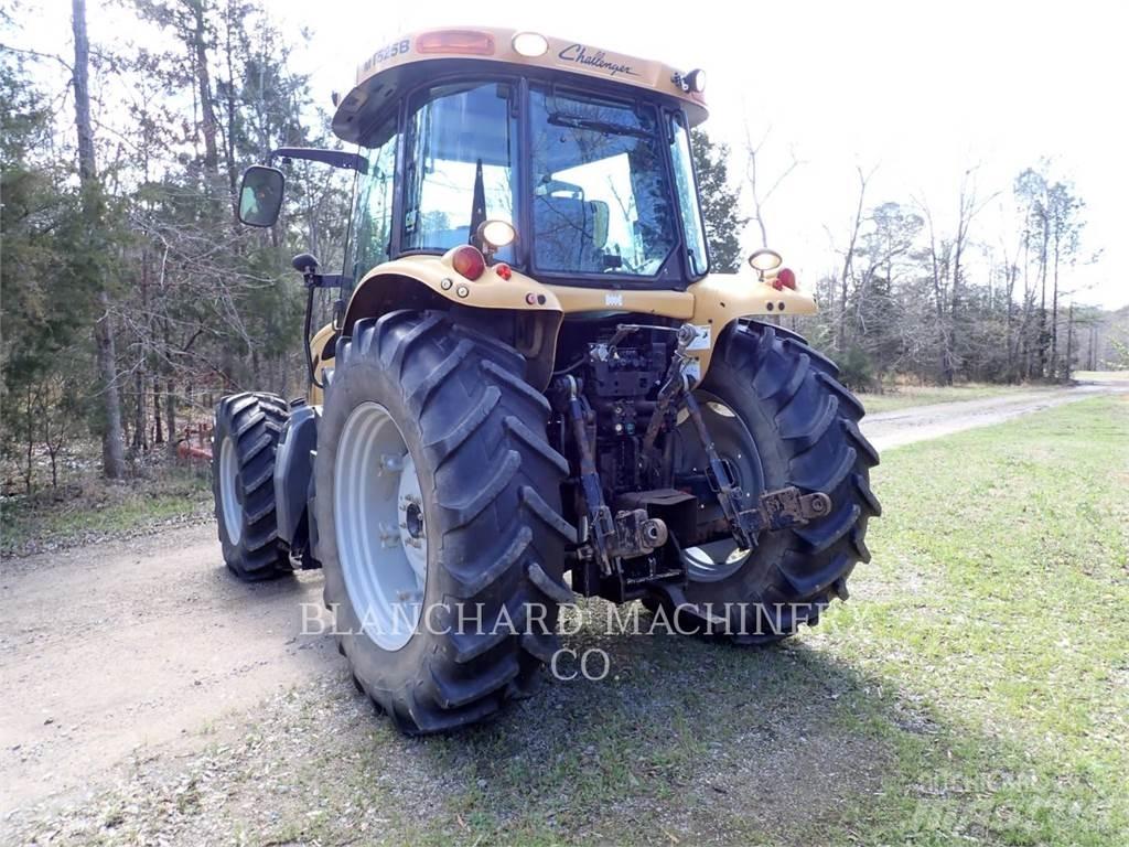 Challenger MT525B Traktorit