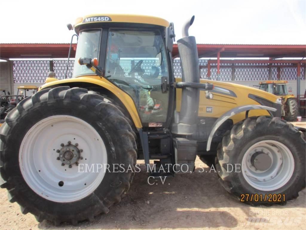 Challenger MT545D 4WD Traktorit