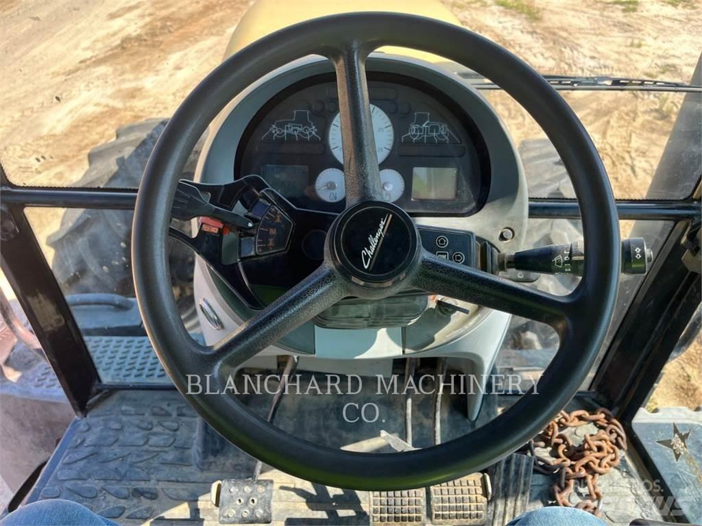 Challenger MT665B Traktorit