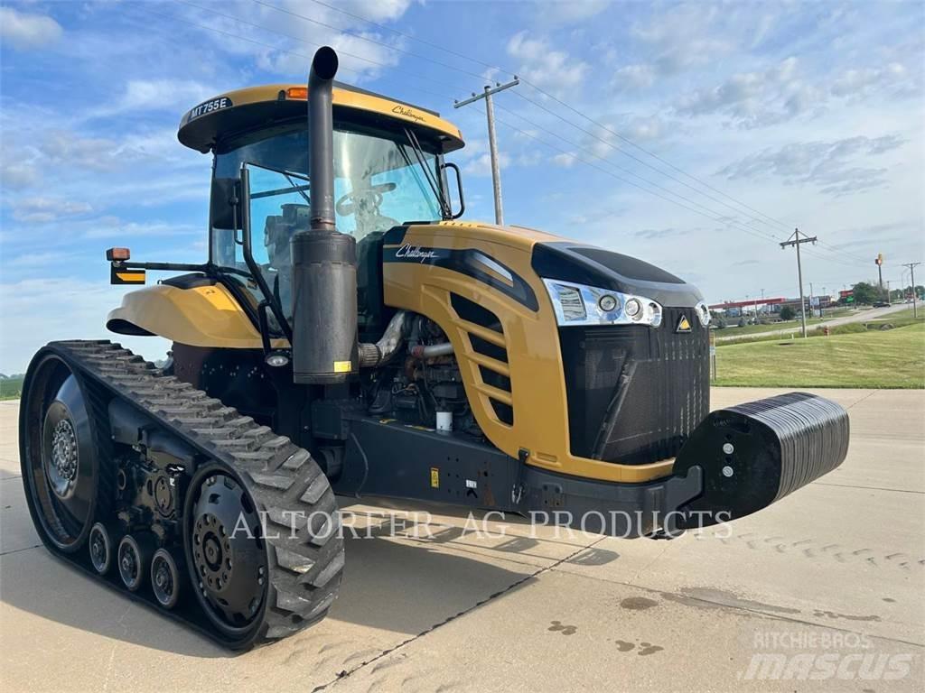 Challenger MT755E Traktorit
