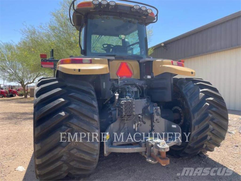 Challenger MT875E Traktorit