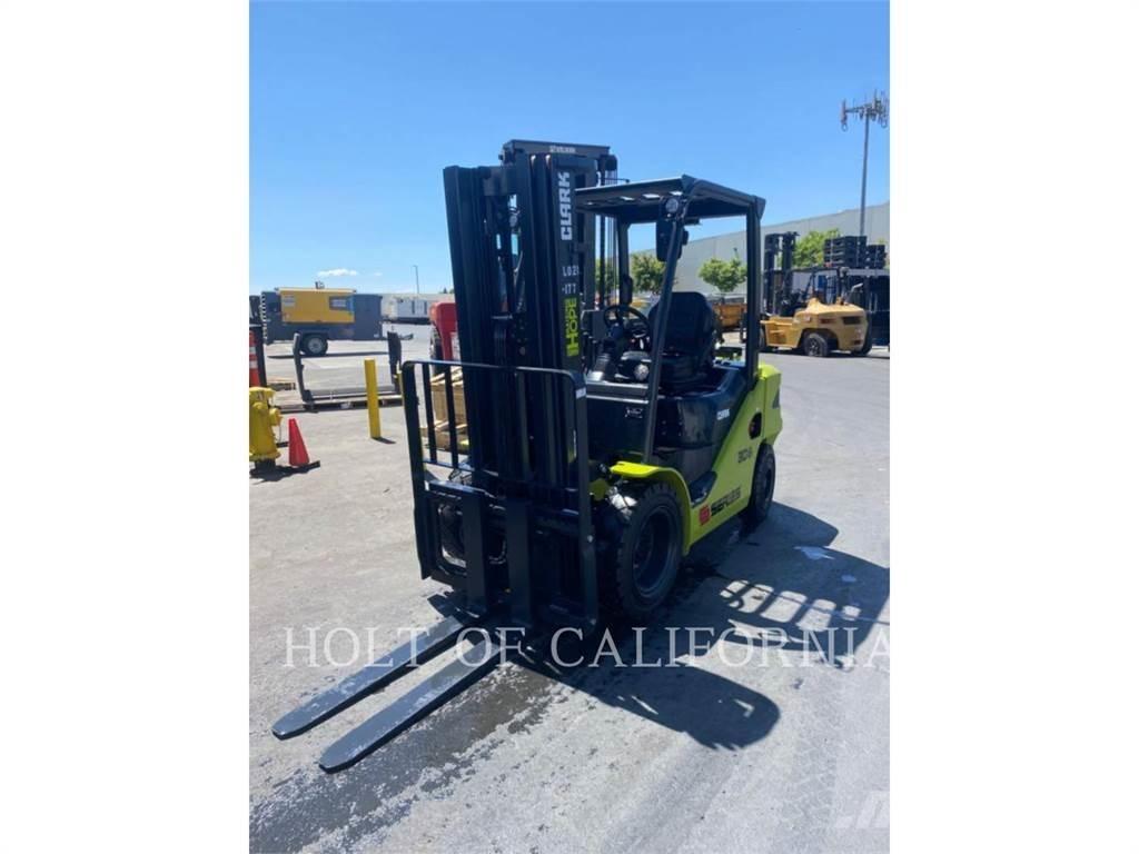 Clark S30 DUAL Muut haarukkatrukit