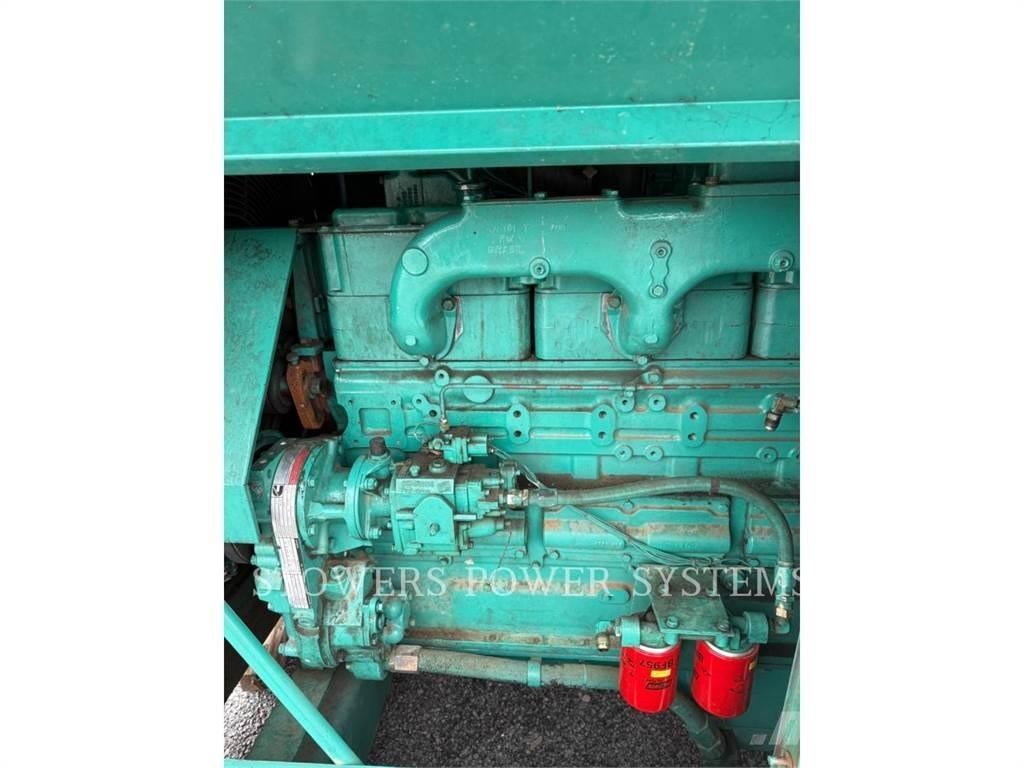 Cummins 250DFML Dieselgeneraattorit