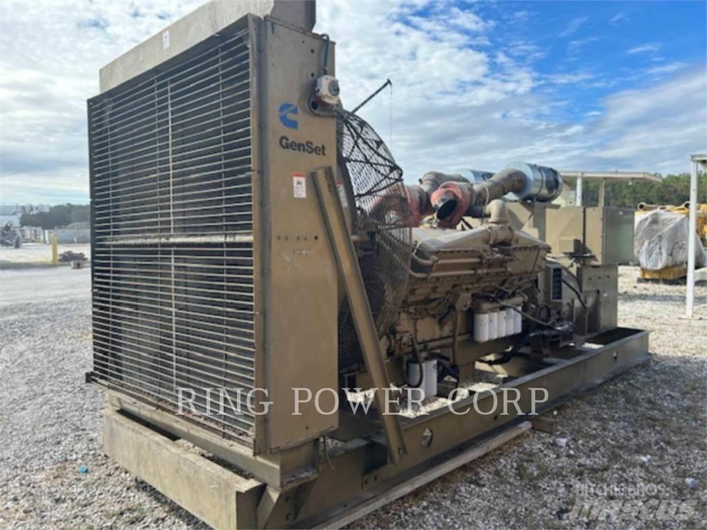 Cummins KTA50-G3 Dieselgeneraattorit