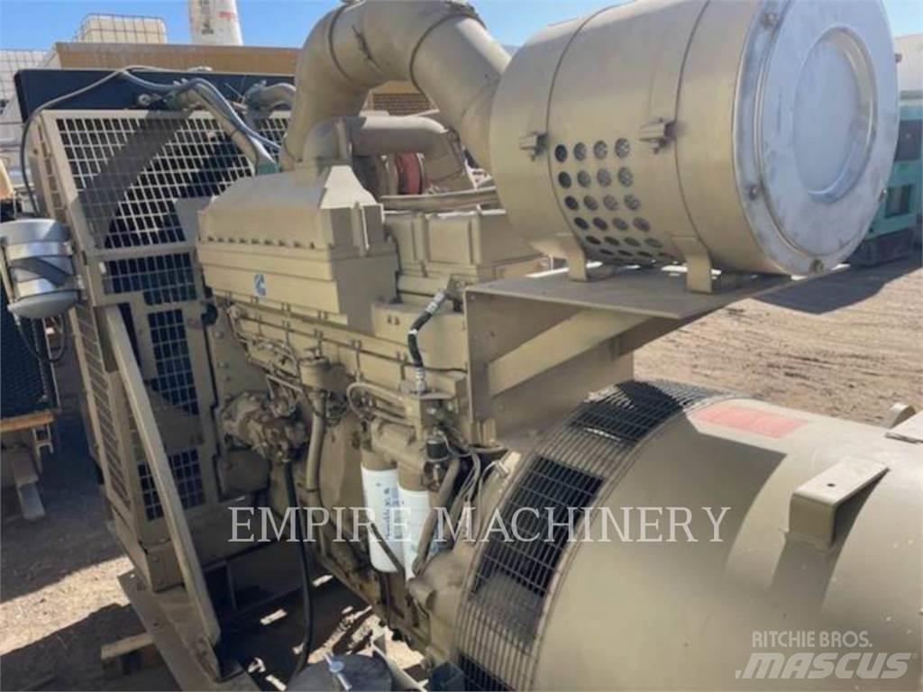 Cummins KTTA19G3 Dieselgeneraattorit