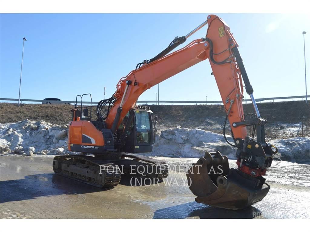 Doosan DX235 Telakaivukoneet