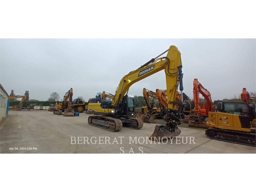 Doosan DX300 Telakaivukoneet