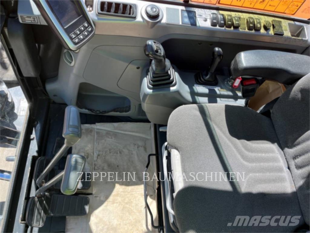 Doosan DX63-3 Telakaivukoneet