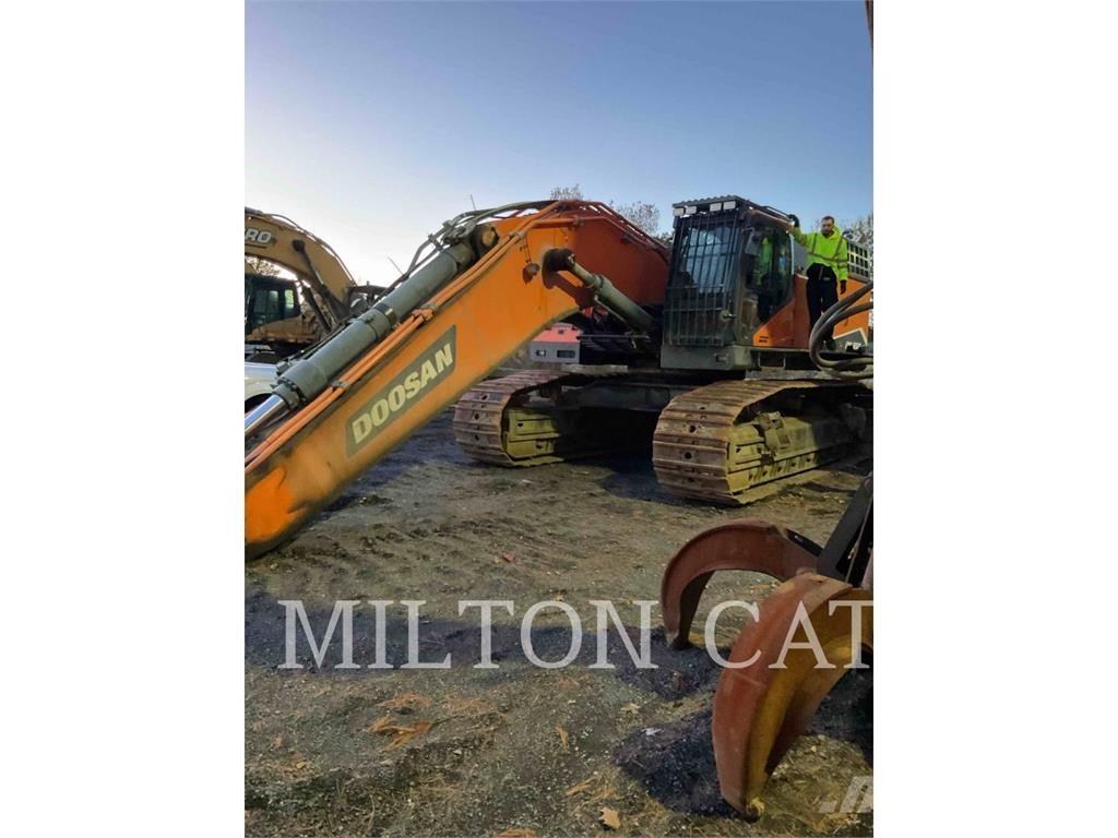 Doosan DX800LC-7 Telakaivukoneet