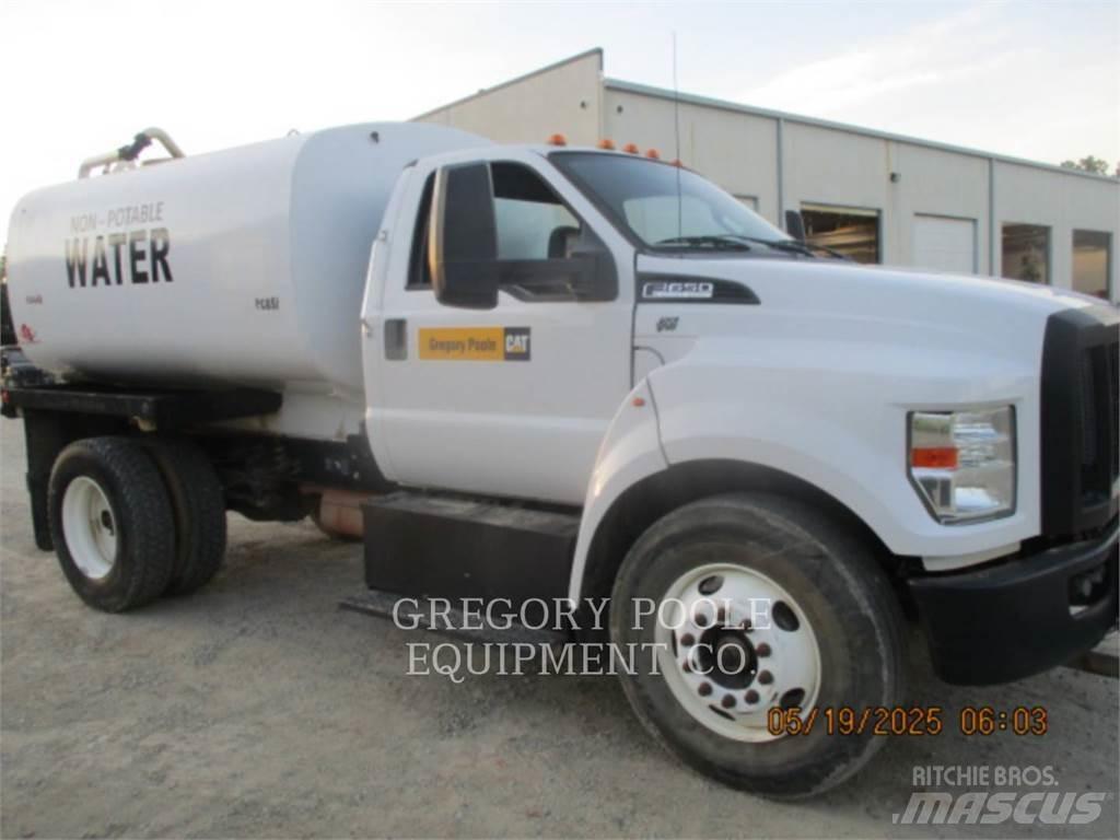Ford F650 Säiliöautot