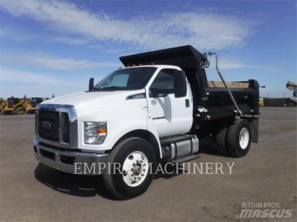 Ford / New Holland F750 Säiliöautot