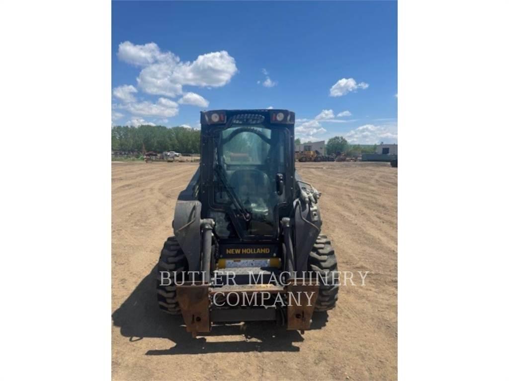 Ford / New Holland L318 Liukuohjatut kuormaajat