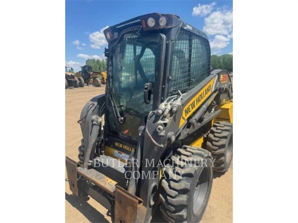 Ford / New Holland L318 Liukuohjatut kuormaajat
