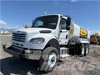 Freightliner WT4000 A Säiliöautot