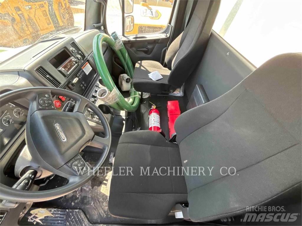 Freightliner WT4000 A Säiliöautot