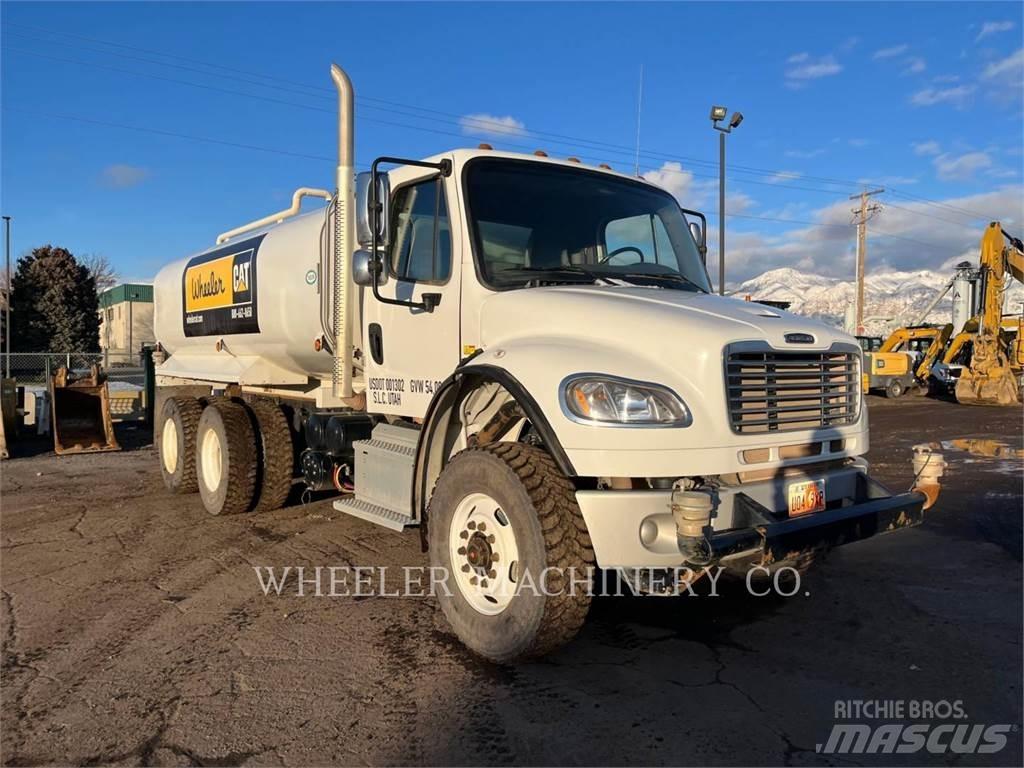 Freightliner WT4000 A Säiliöautot