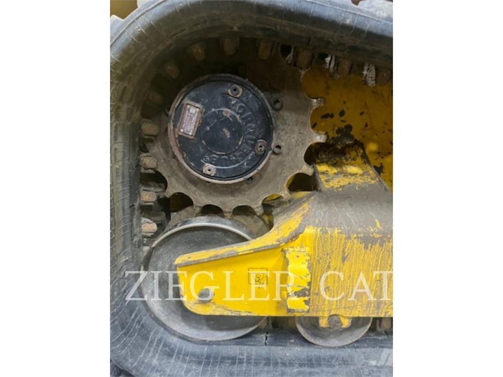 Gehl RT215 Telakuormaajat