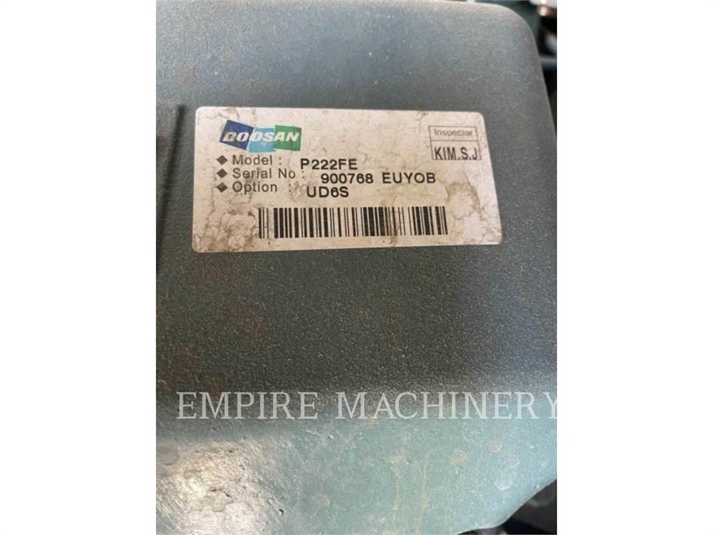 Generac GE 600KW Dieselgeneraattorit
