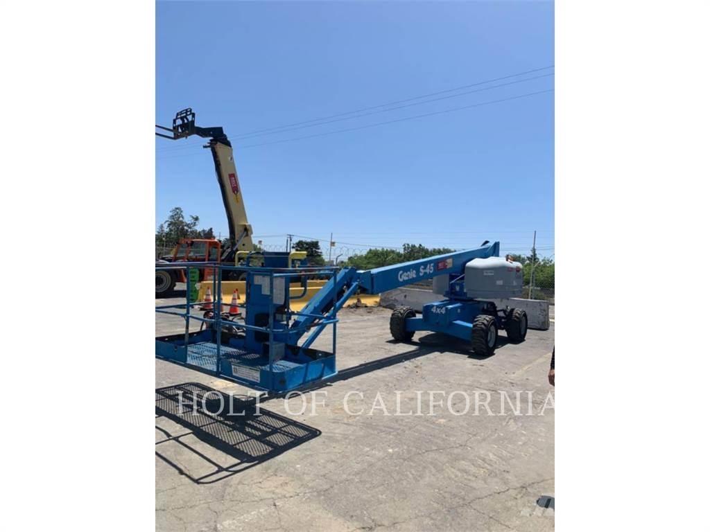 Genie BOOM S45 Kuukulkijat