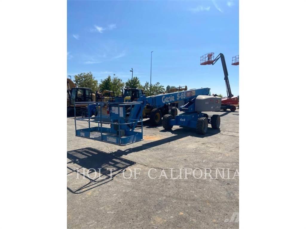 Genie BOOM S65 Kuukulkijat