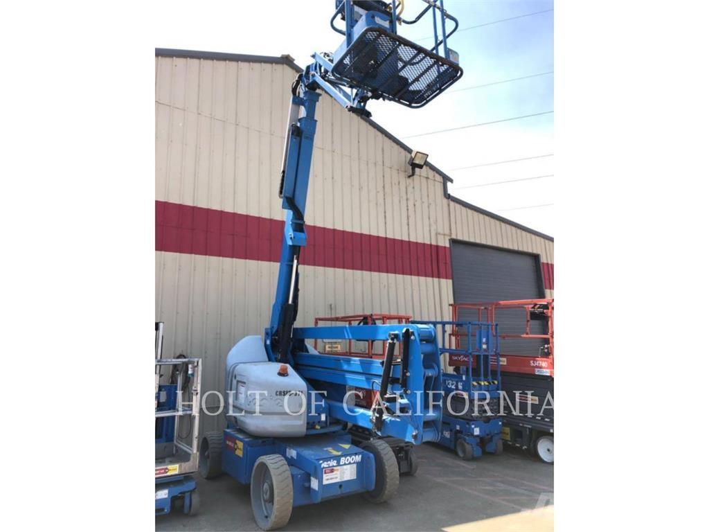 Genie BOOM Z40 Kuukulkijat