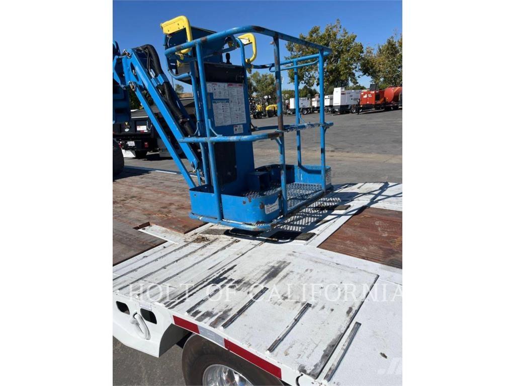 Genie BOOM Z40 Kuukulkijat