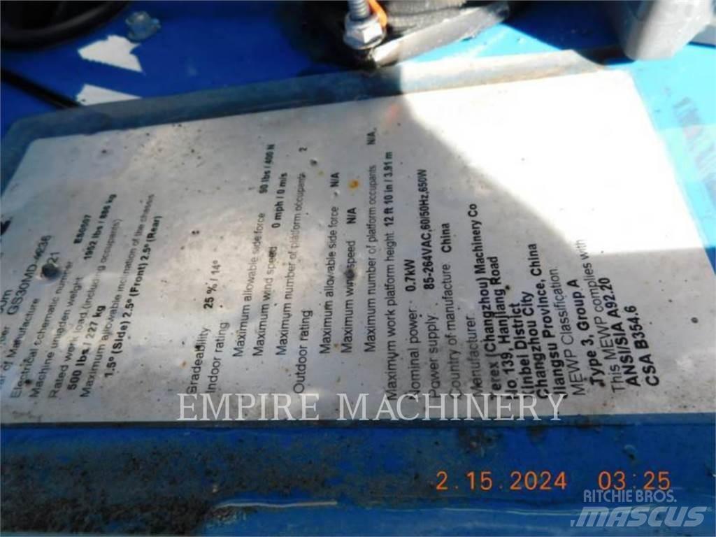 Genie GS1330 Kuukulkijat
