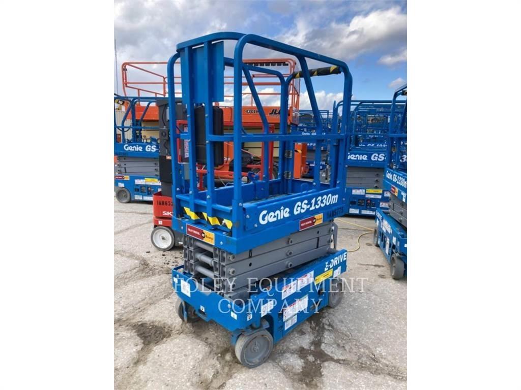 Genie GS1330 Saksilavat