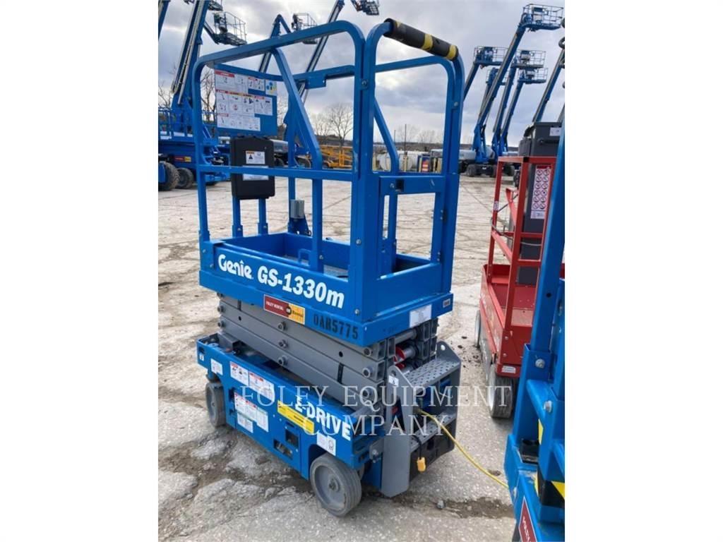 Genie GS1330 Saksilavat