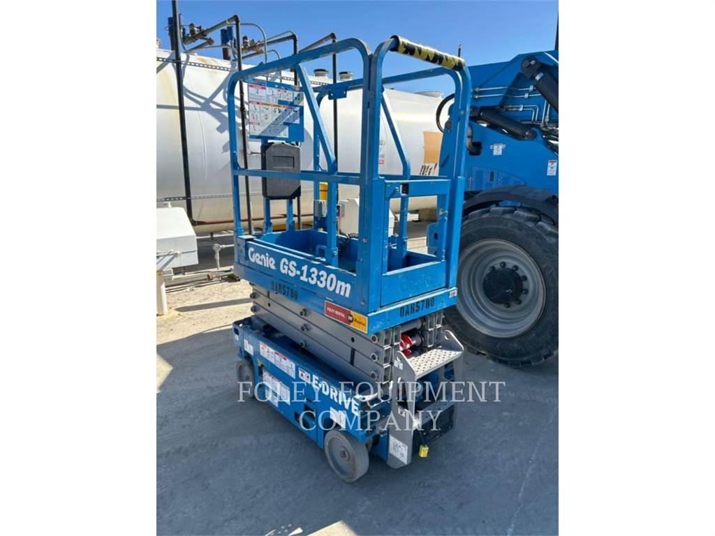 Genie GS1330 Saksilavat