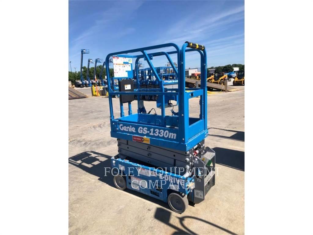 Genie GS1330 Saksilavat