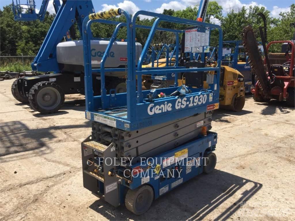 Genie GS1930EE Saksilavat